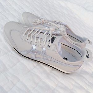 New From Japan Onitsuka Tiger Mexico 66 SD Sneaker Beige Birch Silver 6.5 39.5